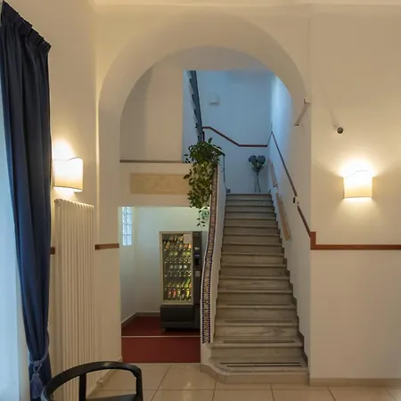 Hotiday Ла-Спеція